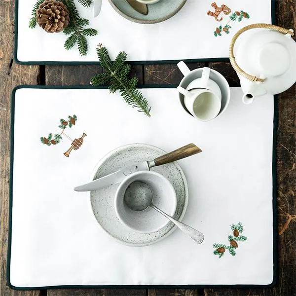 Langkilde & Søn - Weihnachtsplatzset mit Trompete - 38 x 50 cm.